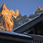 公寓 Les Arolles 霞慕尼