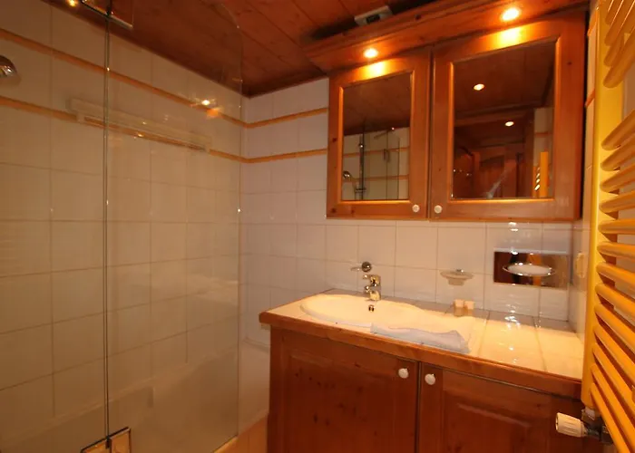 Les Arolles Chamonix